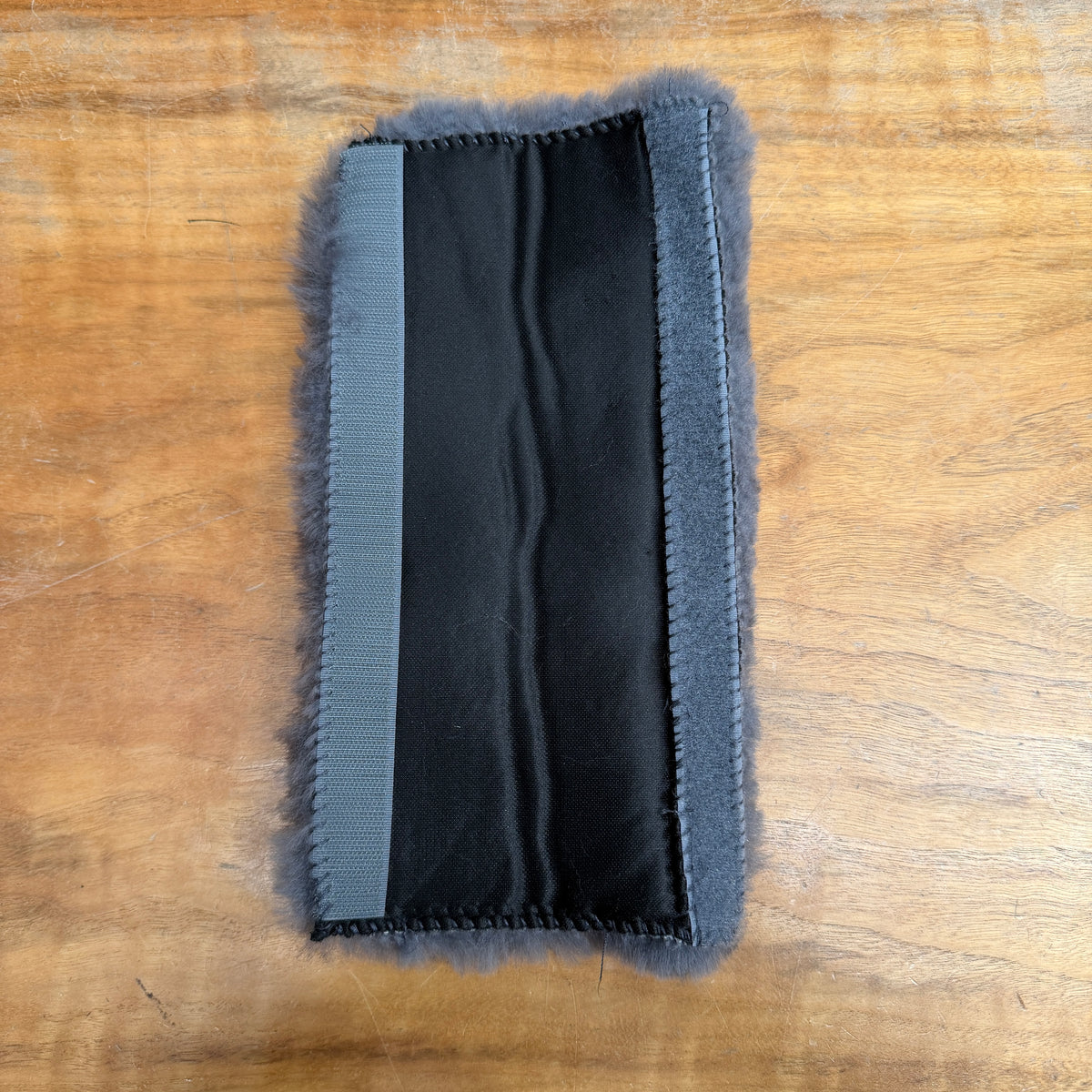 Sheepskin Seat Belt Cover (Single) — Premium Australian Sheepskin, Velcro Fit