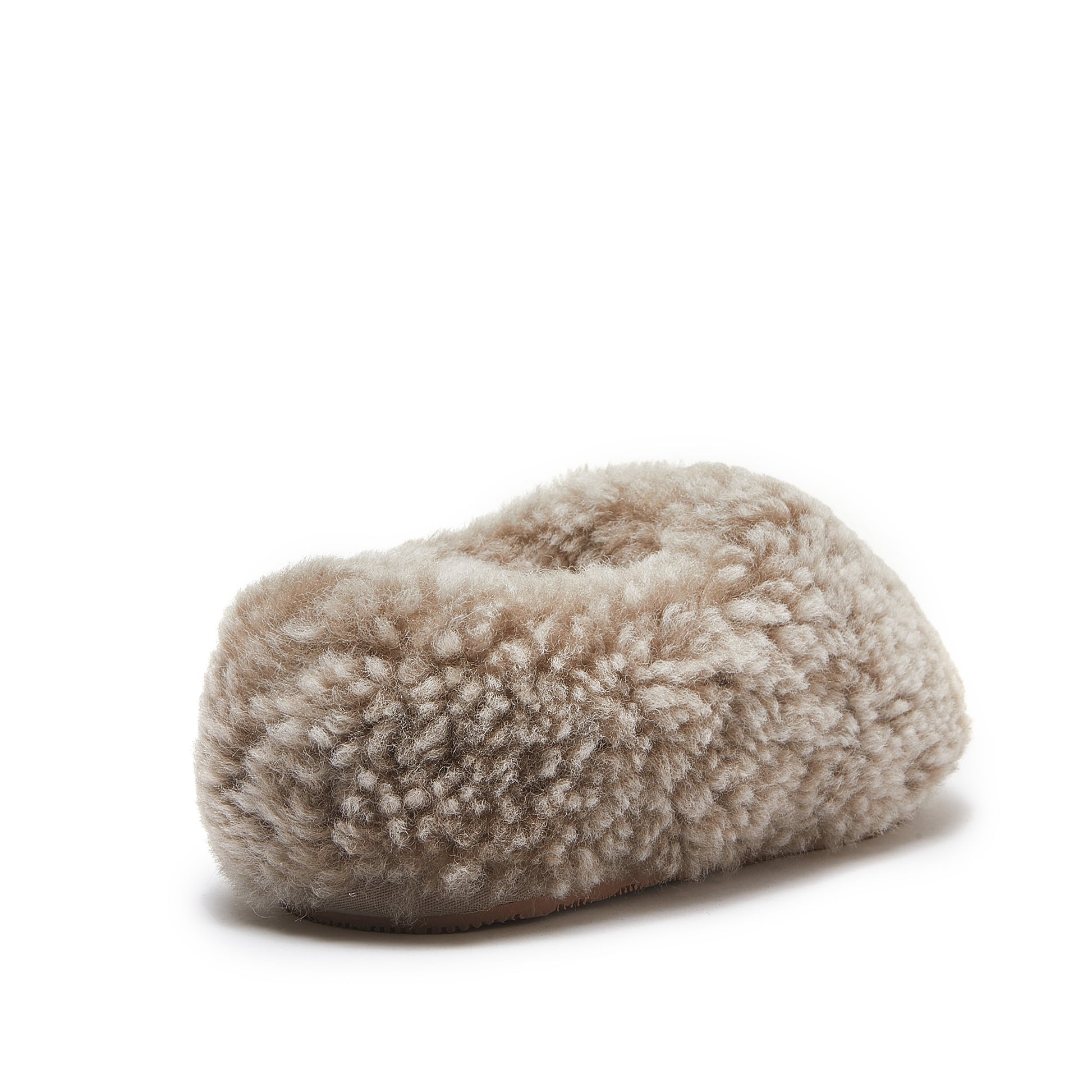 Cream sheepskin slipper with fluffy wool upper, side view on white background. - Yellow Earth Australia