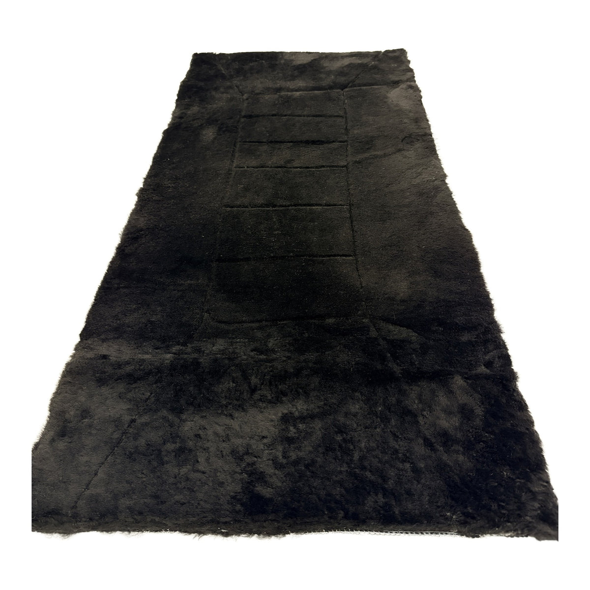 Foam-Backed Sheepskin Plate — 16mm Patterned, Black, 130 x 60cm