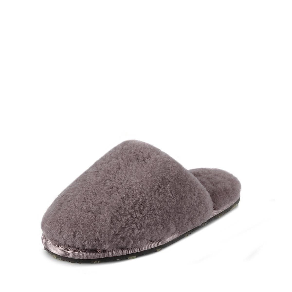 Gray sheepskin wool mule slipper viewed from the side angle. - Yellow Earth Australia
