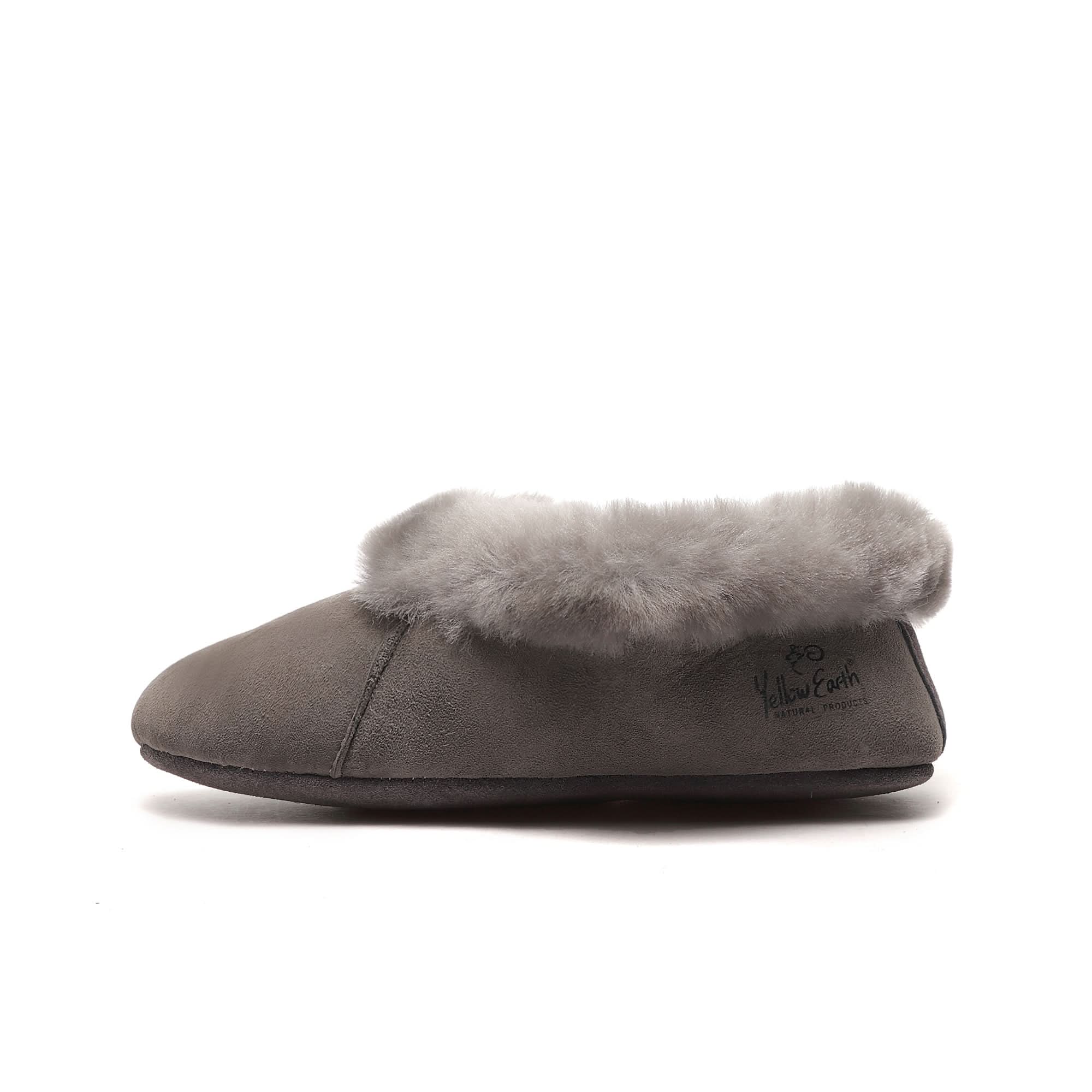 Grey sheepskin slipper with fluffy wool collar, side view. - Yellow Earth Australia