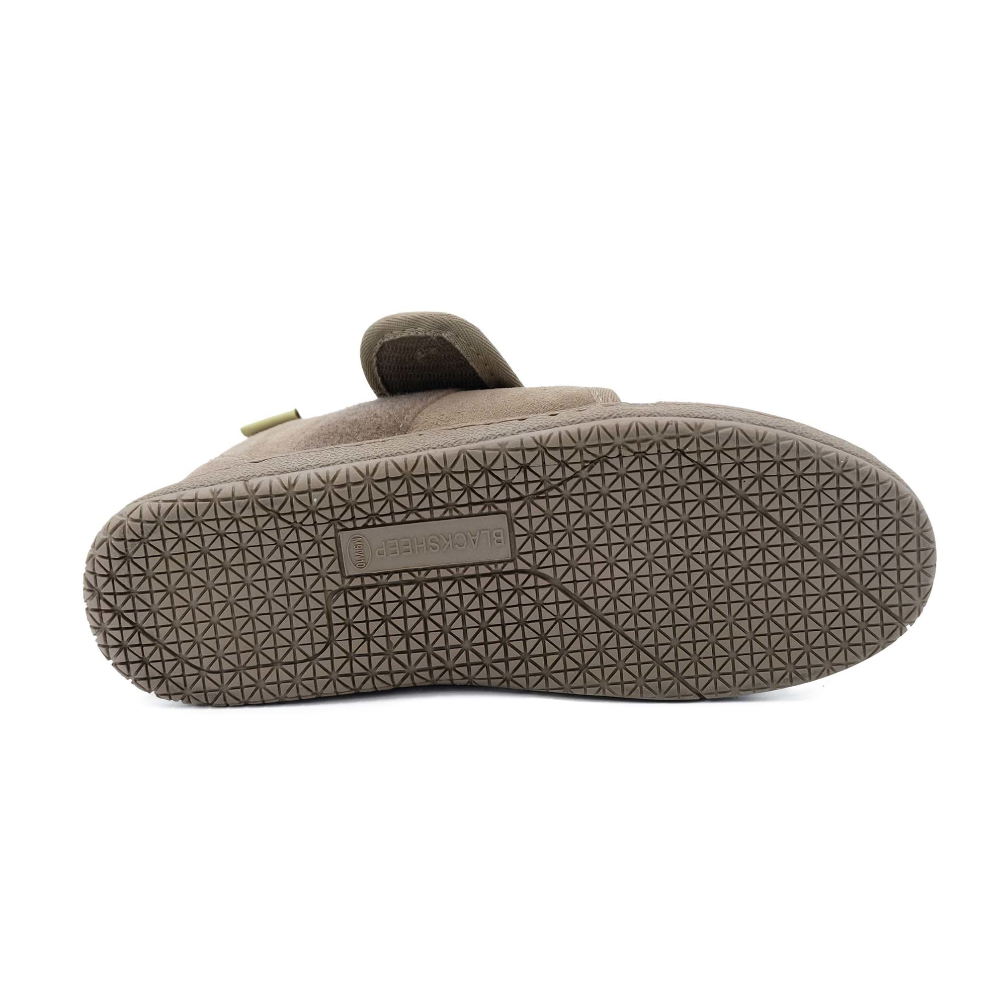 Beige wool slipper with geometric sole pattern, bottom view. - Yellow Earth Australia
